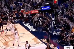 HTH Sports-勇士击败掘金，库里砍下33分