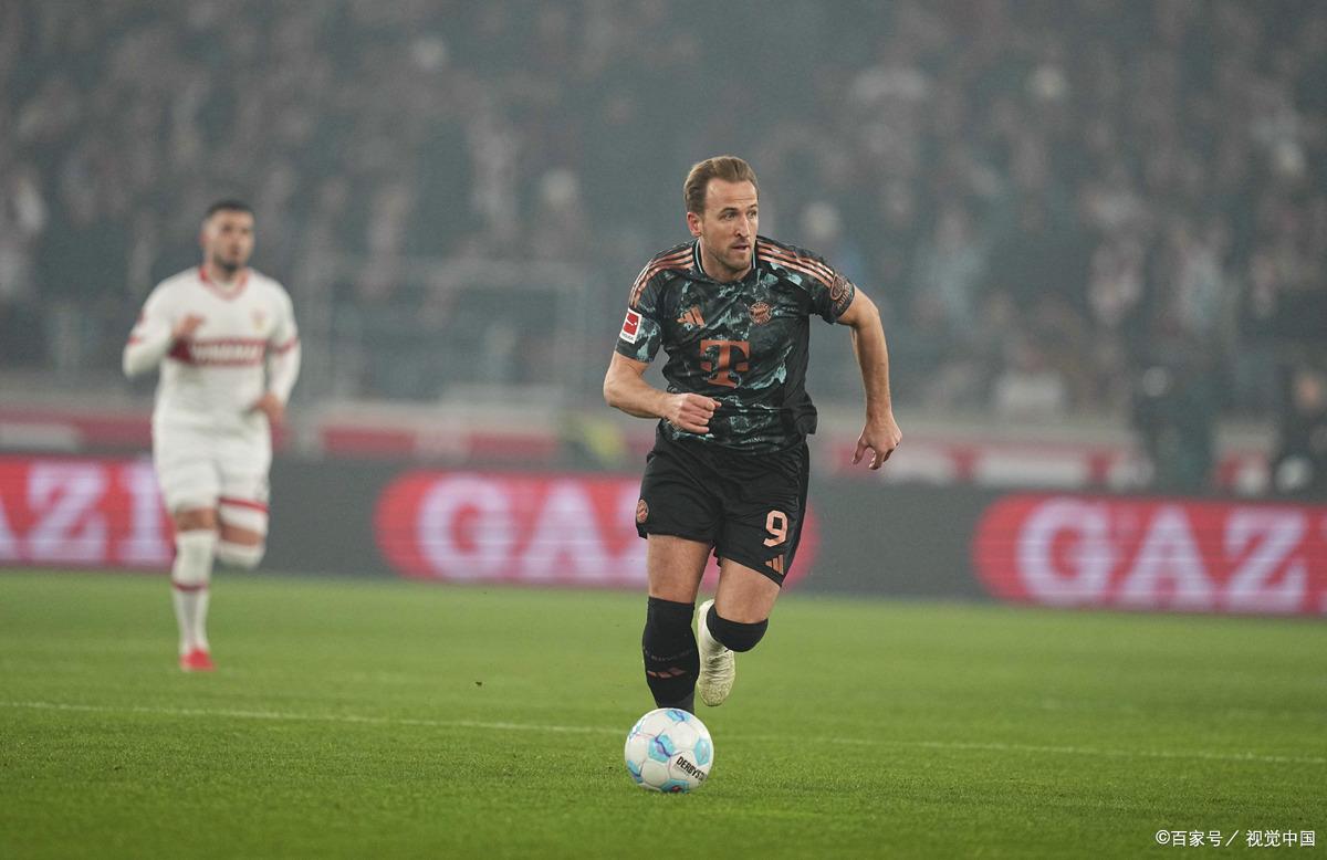 拜仁慕尼黑豪取三连胜，德甲领跑