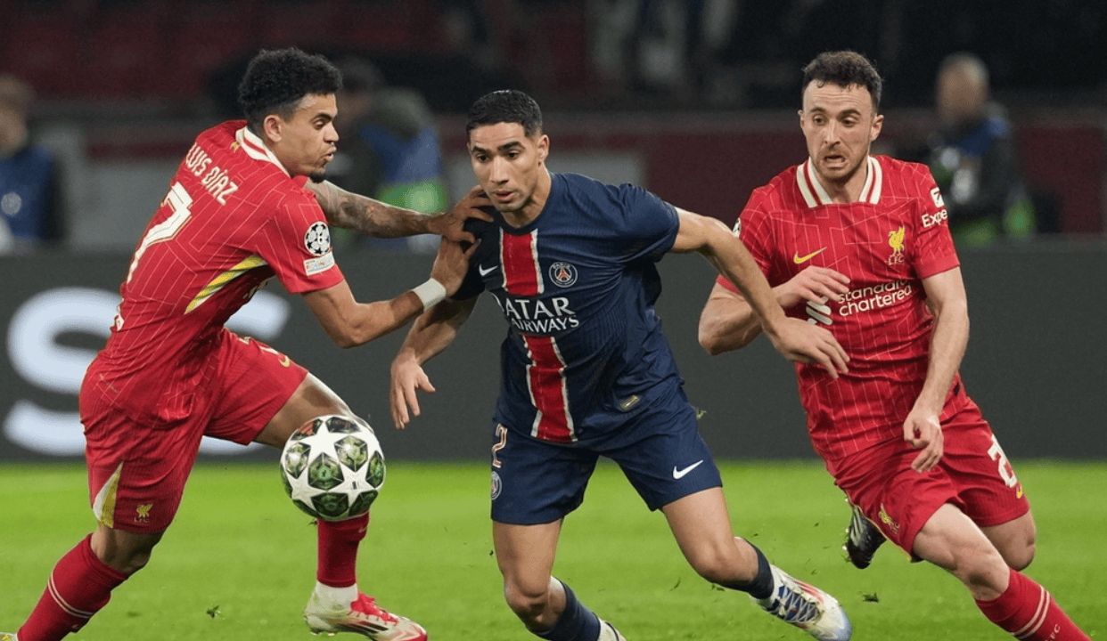 里昂客场大胜,巴黎圣日耳曼陷入泥潭 里昂客场大胜,巴黎圣日耳曼陷入泥潭