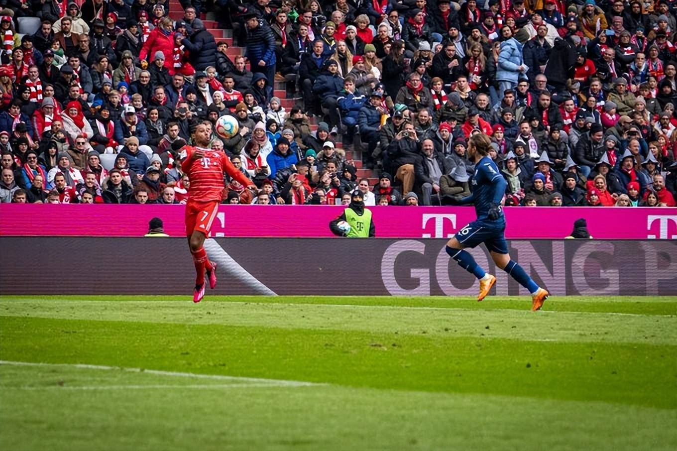 比利时横扫智利，科曼打破历史纪录