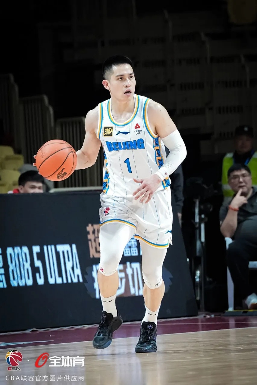 北京首钢再获胜利，向季后赛发起冲击的简单介绍