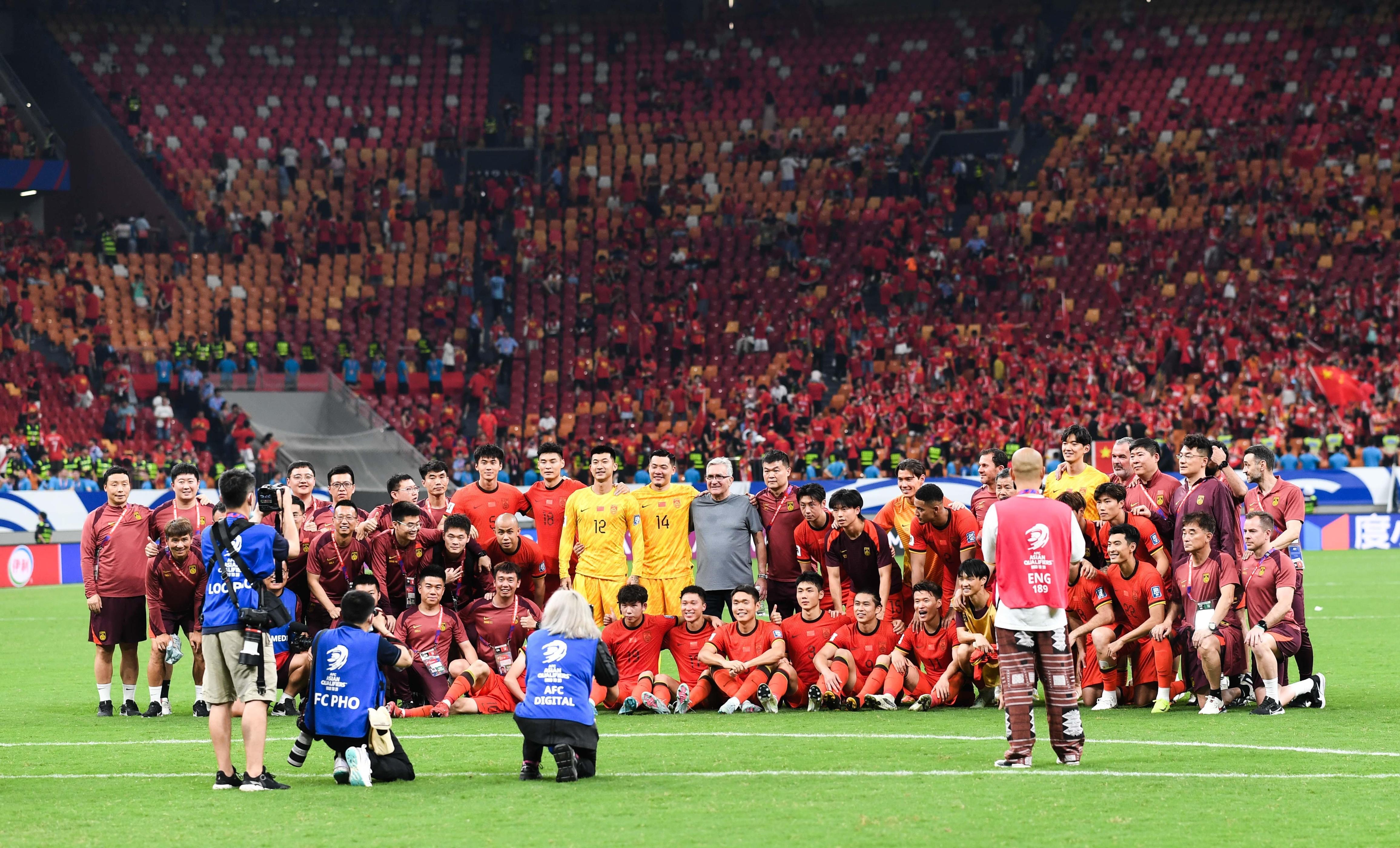 亚洲球员在世界赛场上展现实力 亚洲球员在世界赛场上展现实力