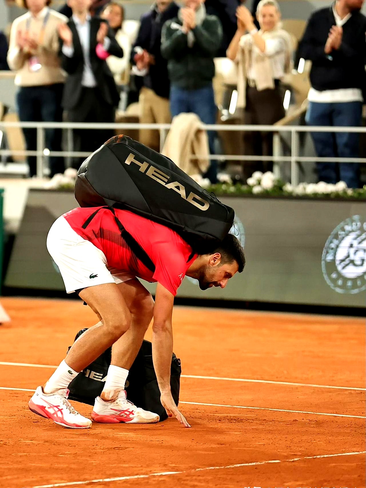 老将球员在关键时刻挺身而出